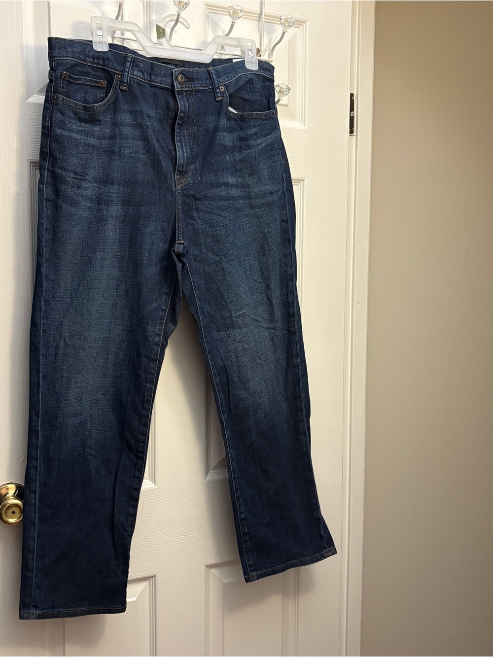 Uniqlo Women’s Boyfriend Straight Jeans in Dark Blue